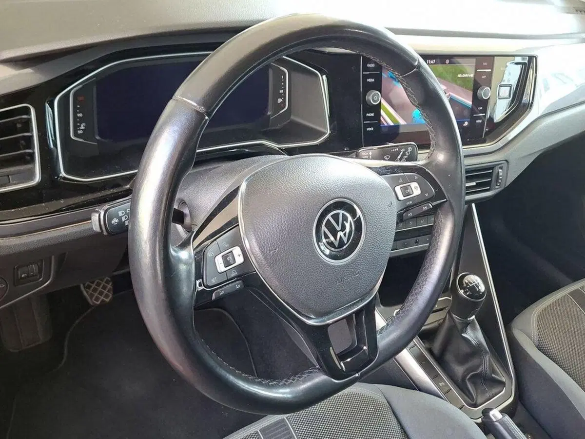 Volkswagen Polo usata a Torino (7)