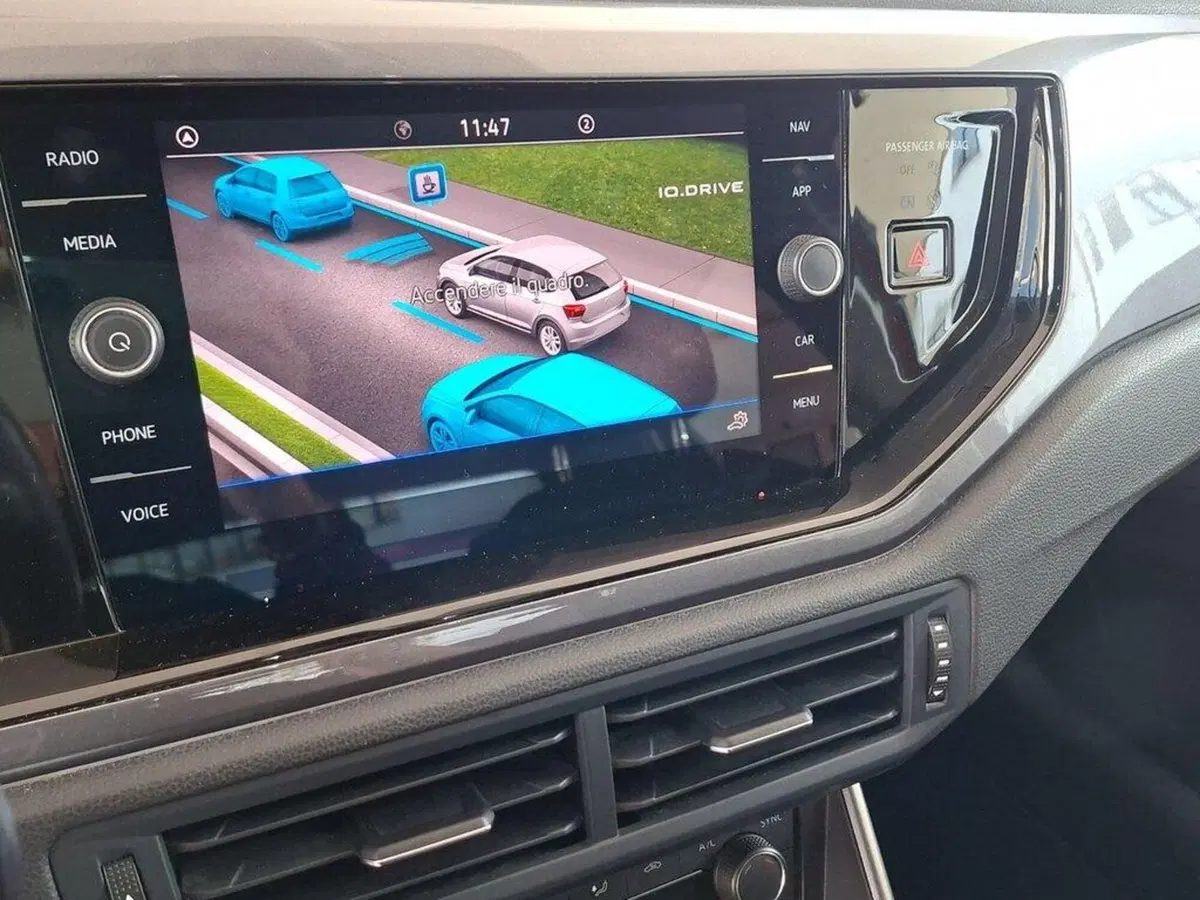 Volkswagen Polo usata a Torino (9)