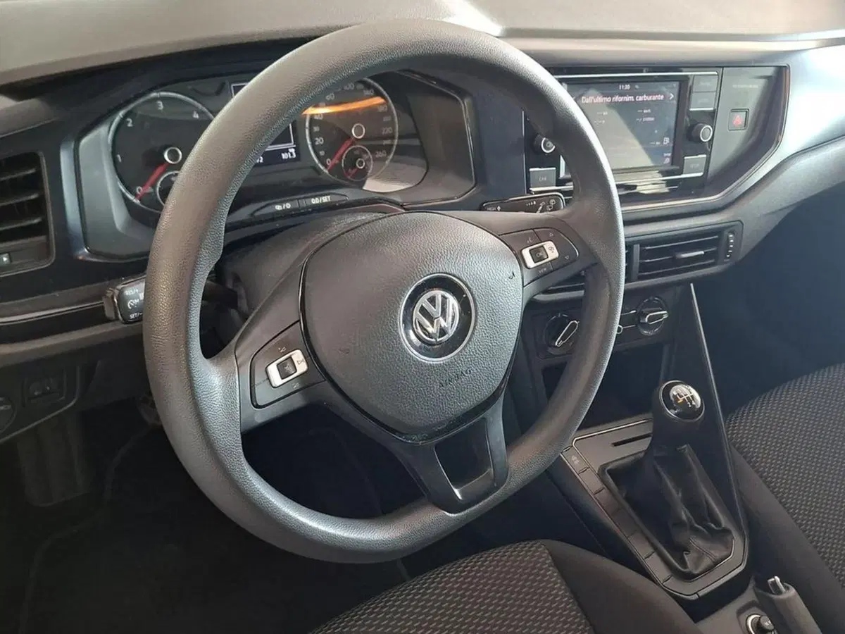 Volkswagen Polo usata a Torino (7)