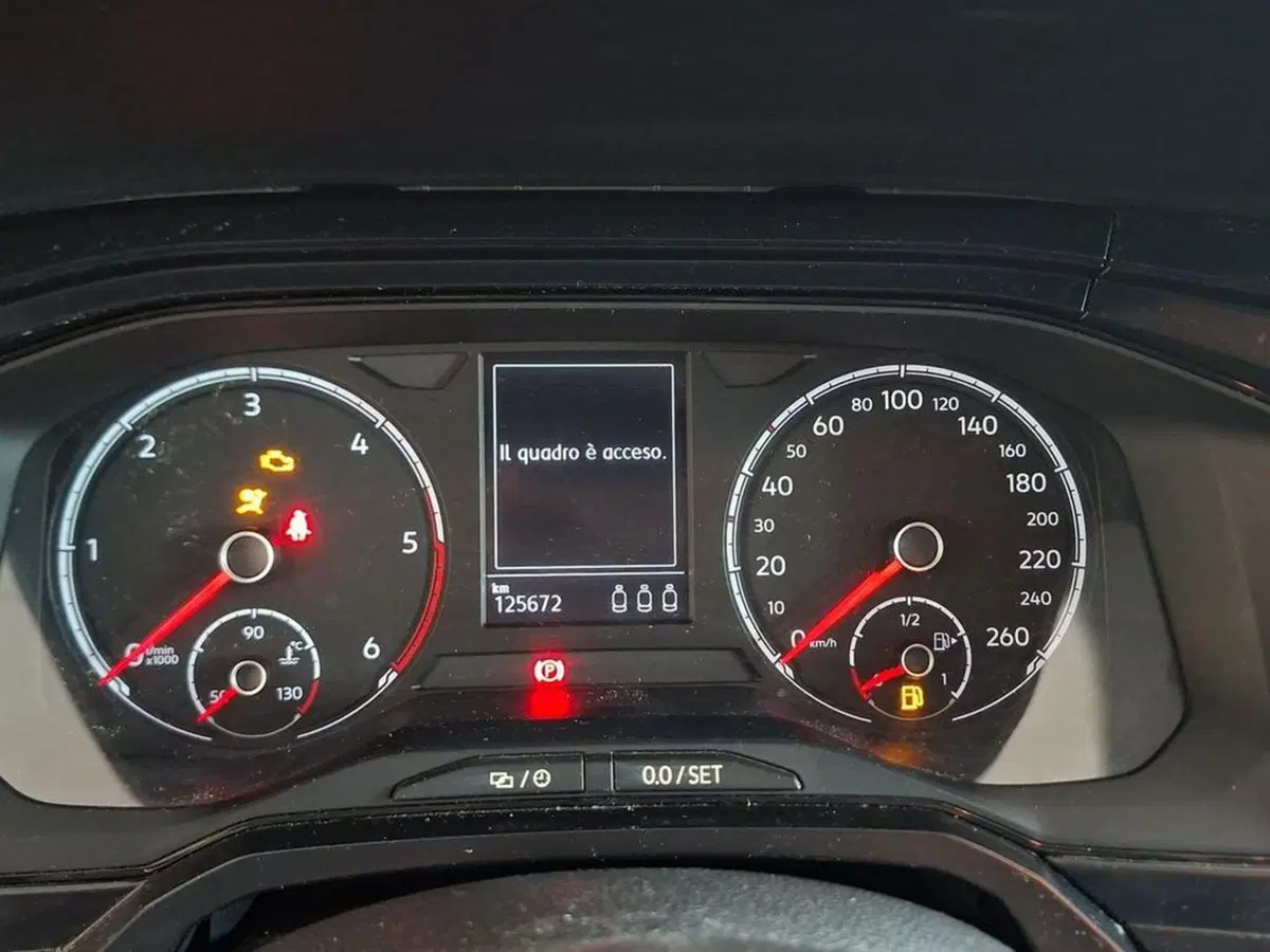 Volkswagen Polo usata a Torino (8)