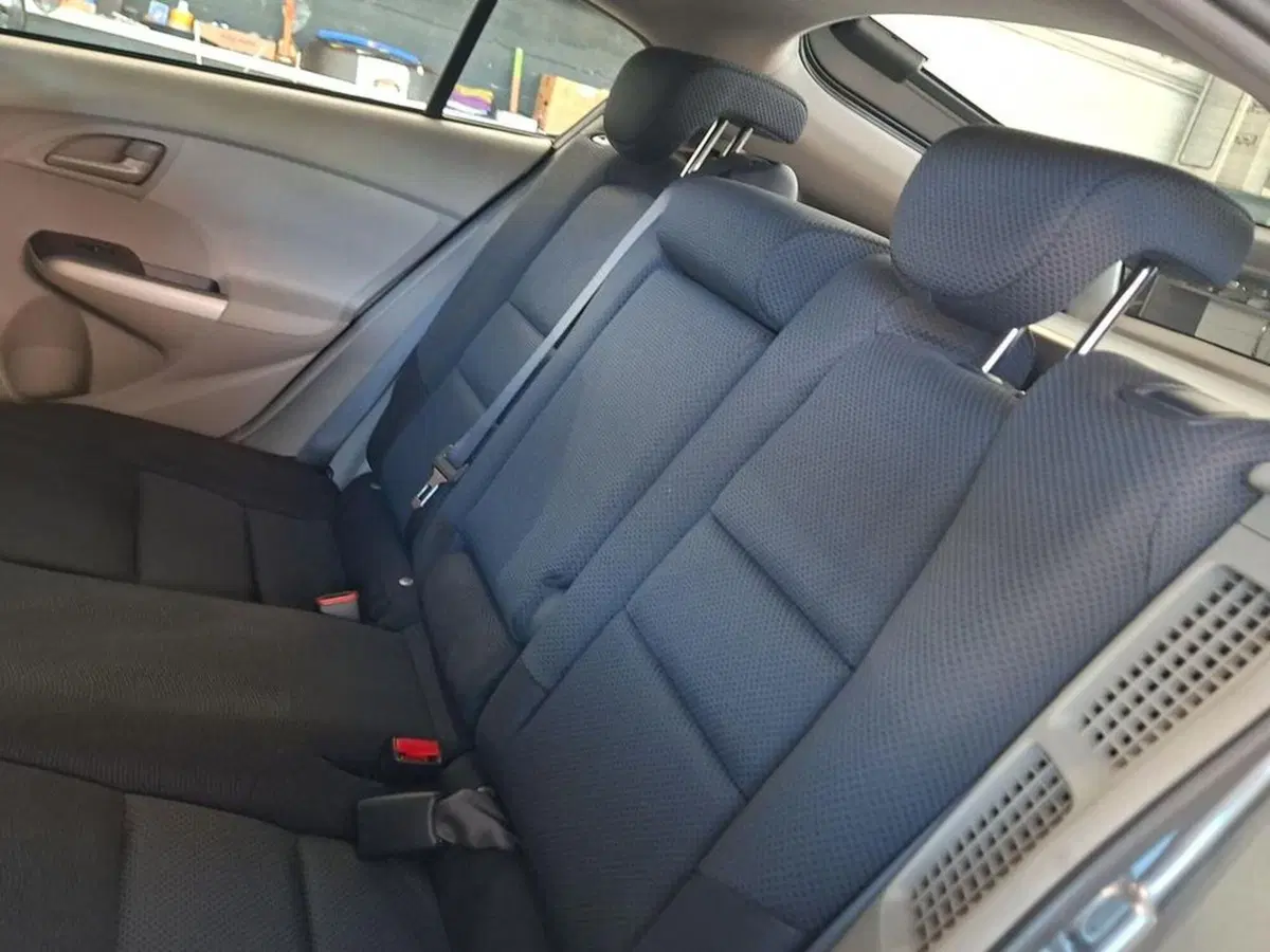 Honda Insight usata a Torino (10)