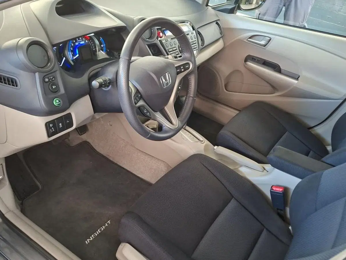 Honda Insight usata a Torino (6)