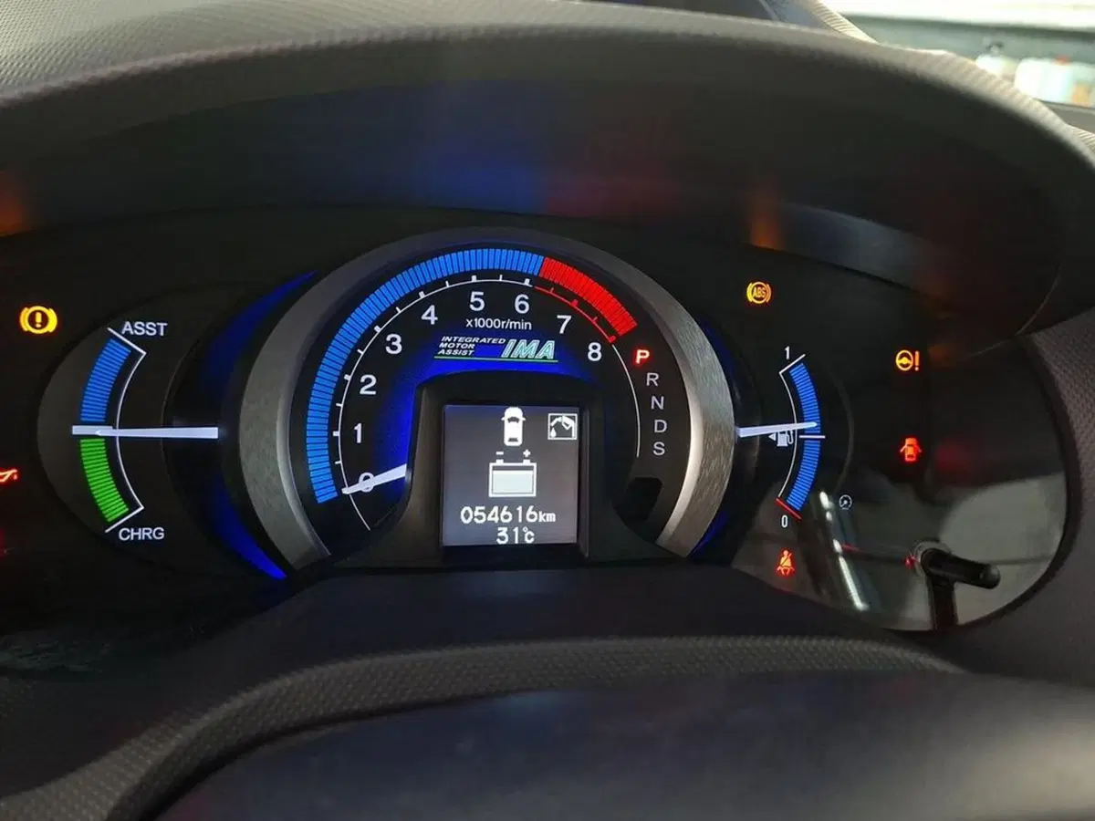 Honda Insight usata a Torino (8)