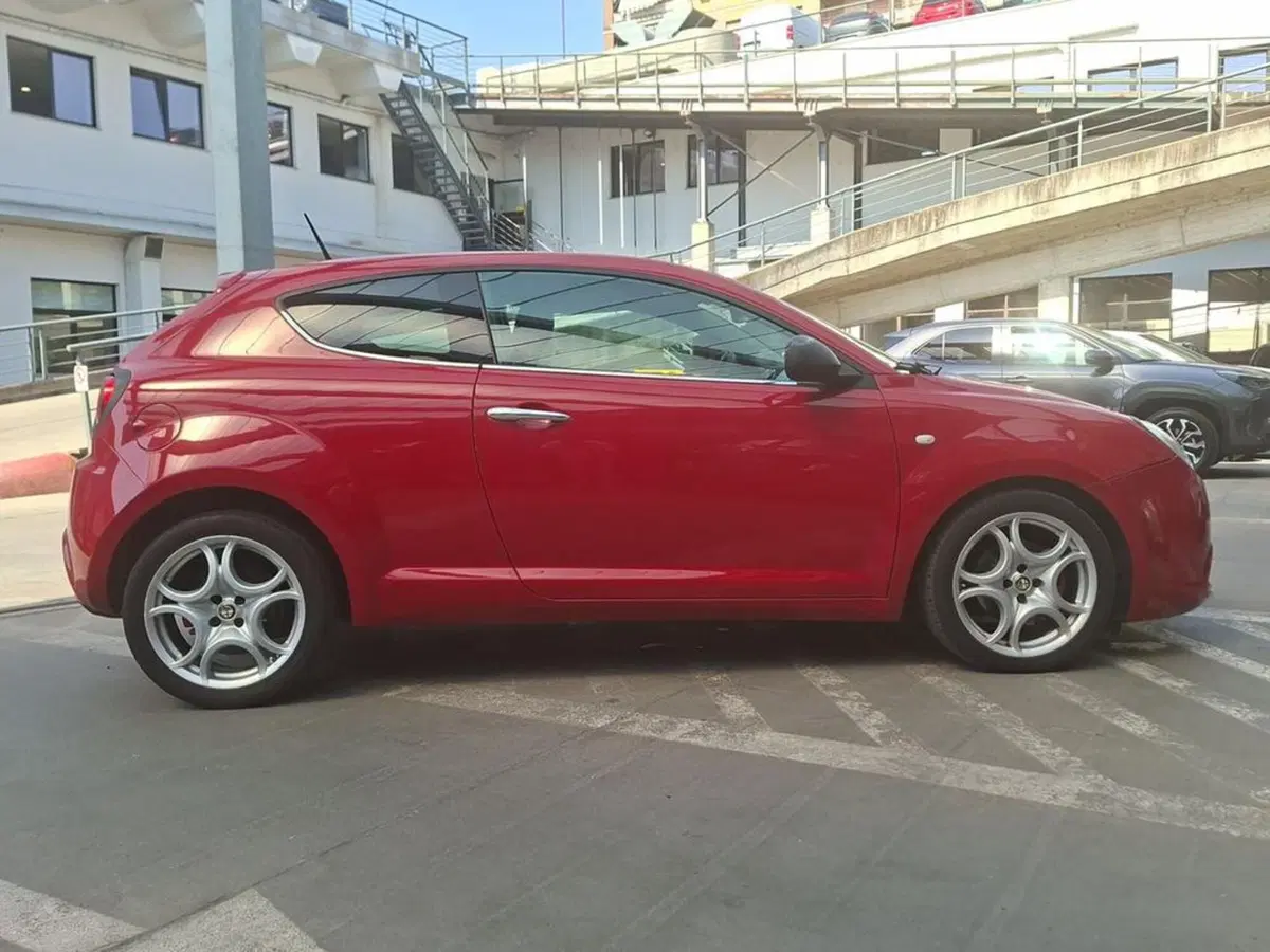 Alfa Romeo MiTo usata a Torino (3)