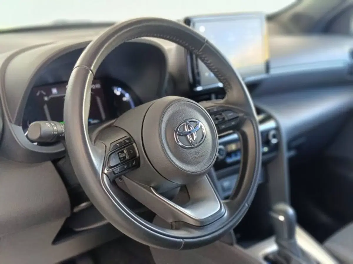 Toyota Yaris Cross usata a Teramo (17)