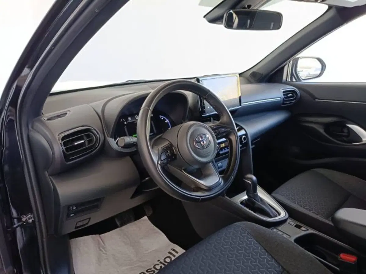 Toyota Yaris Cross usata a Teramo (7)