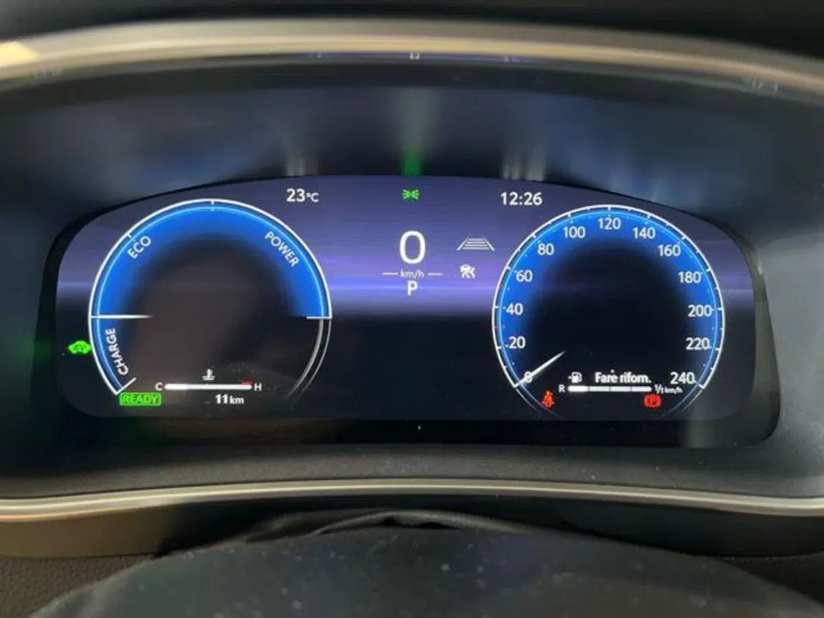 Toyota Corolla Touring Sports nuova a Vercelli (13)