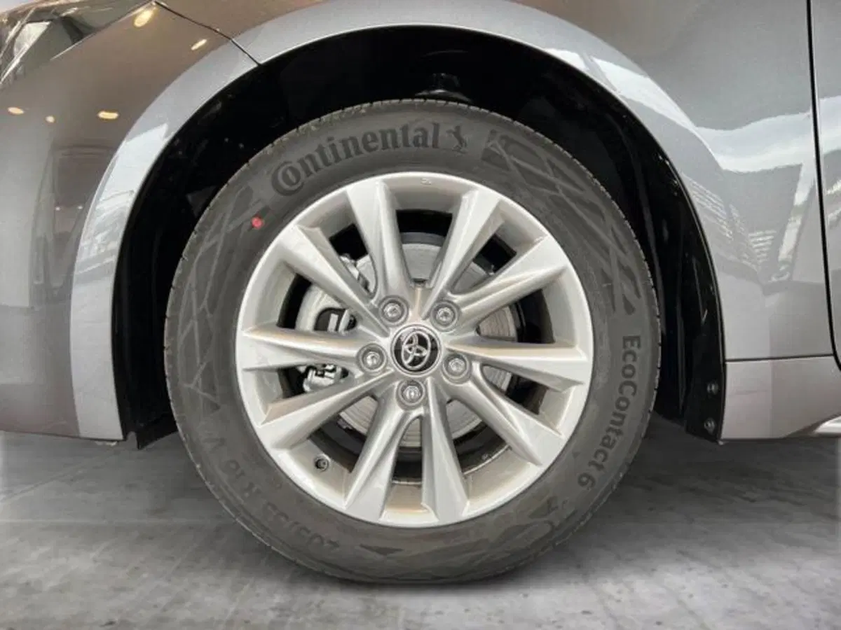 Toyota Corolla Touring Sports nuova a Vercelli (15)