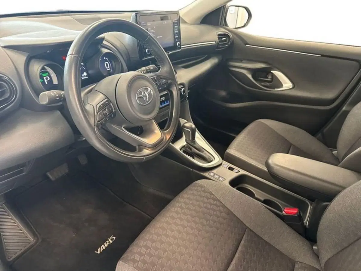 Toyota Yaris usata a Prato (9)