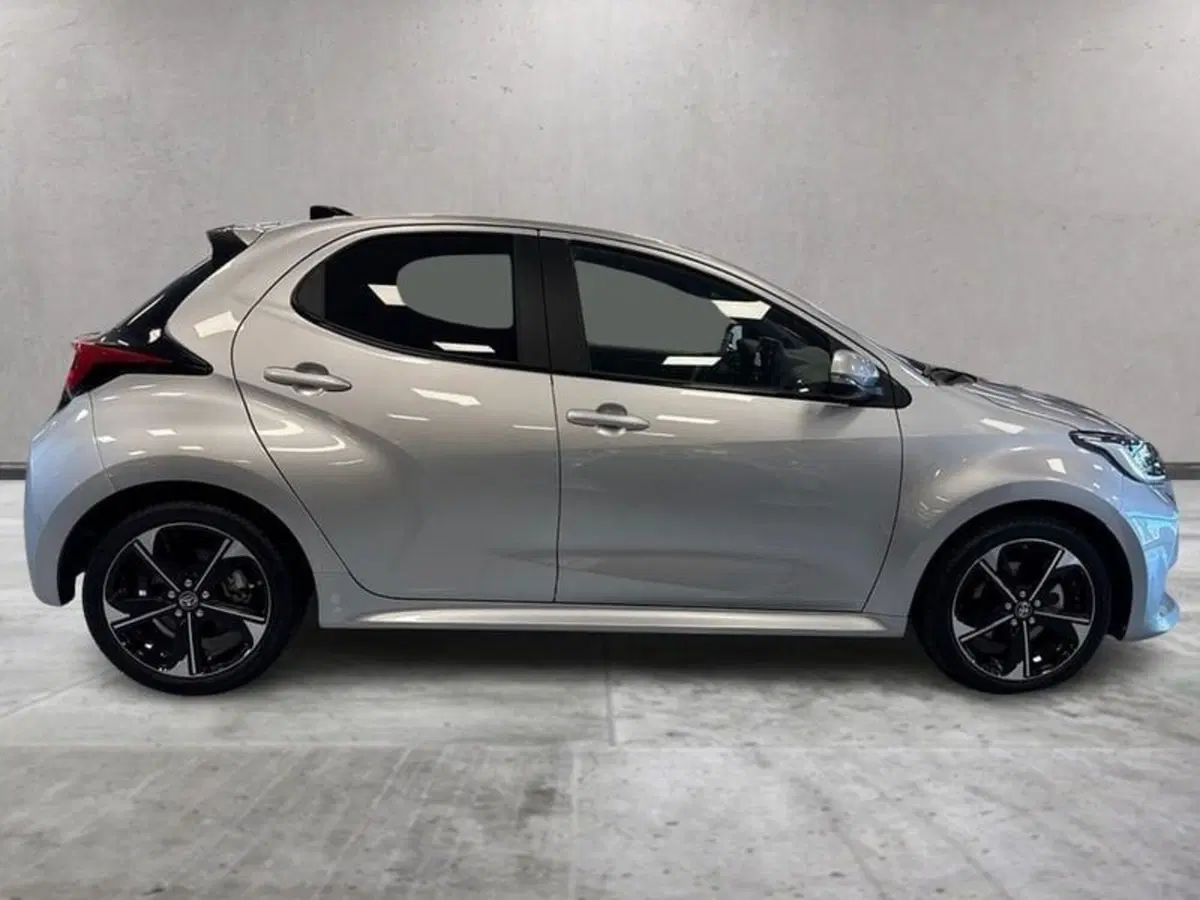 Toyota Yaris usata a Prato (4)