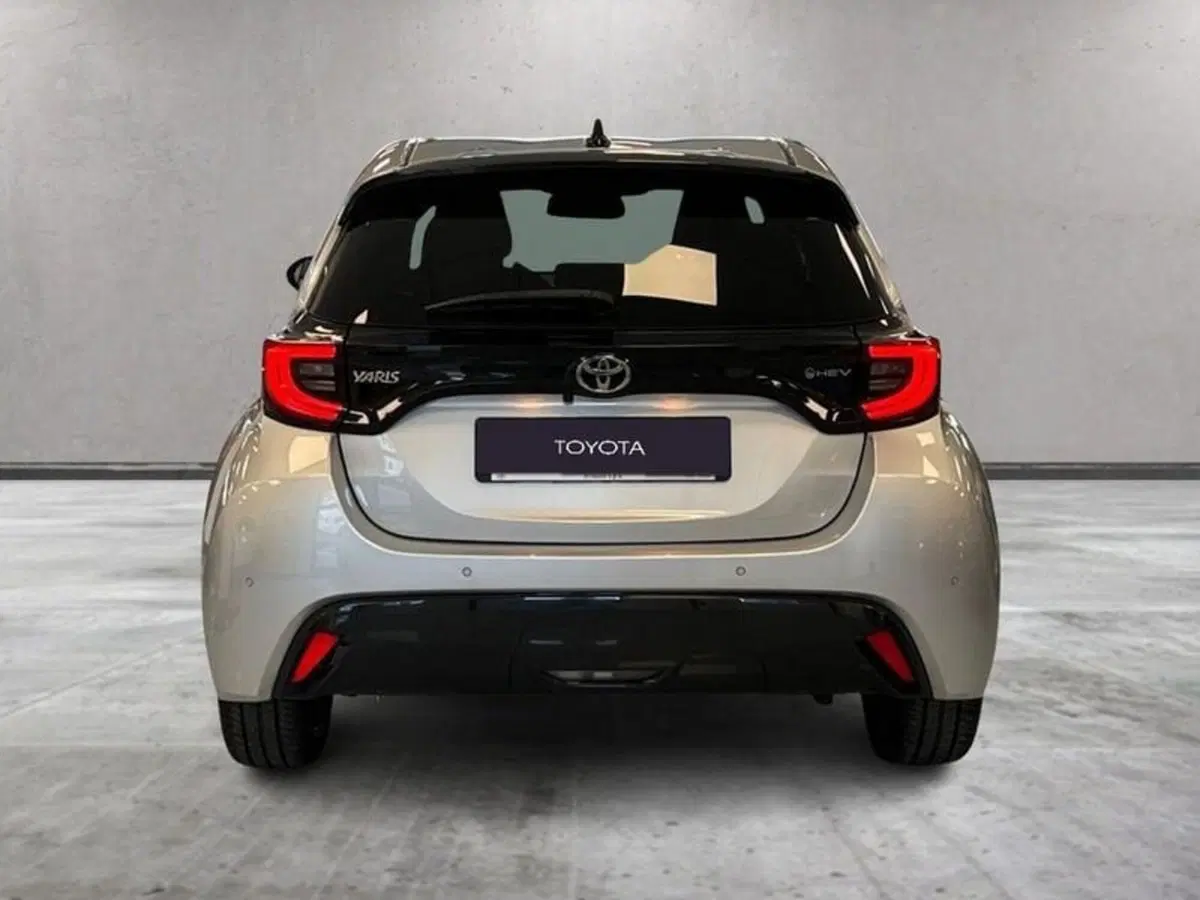 Toyota Yaris usata a Prato (6)
