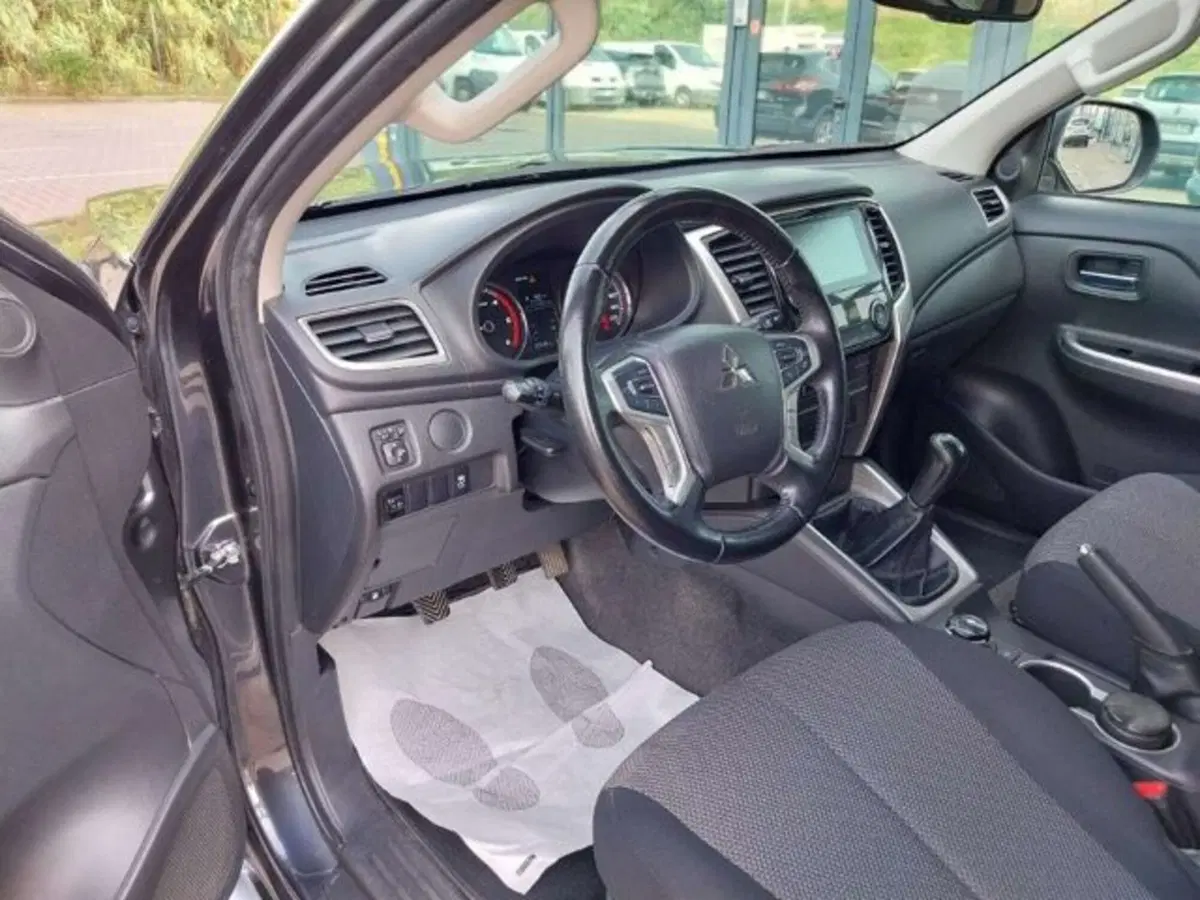 Mitsubishi L200 usata a Firenze (14)