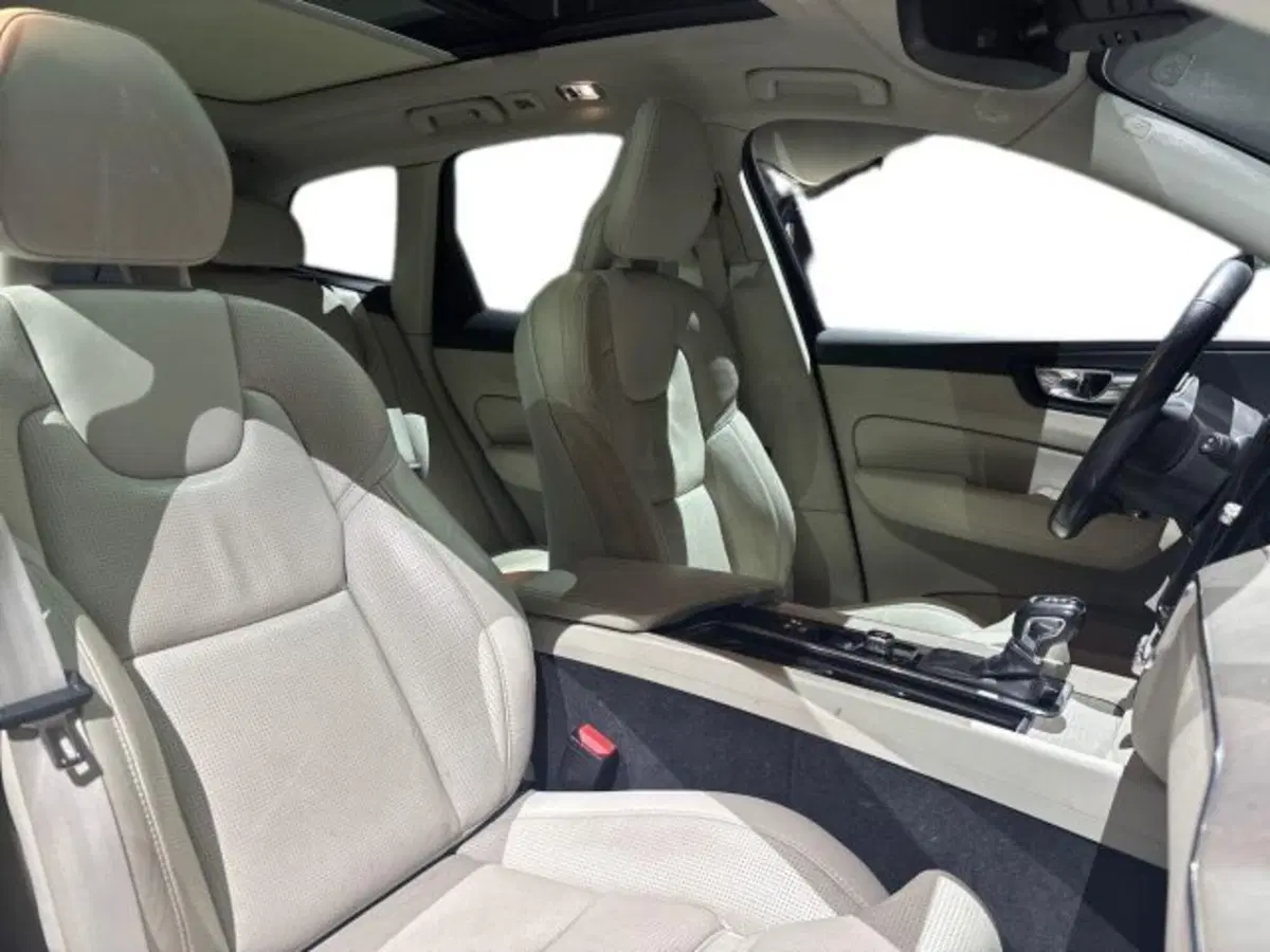 Volvo XC60 usata a Bologna (16)