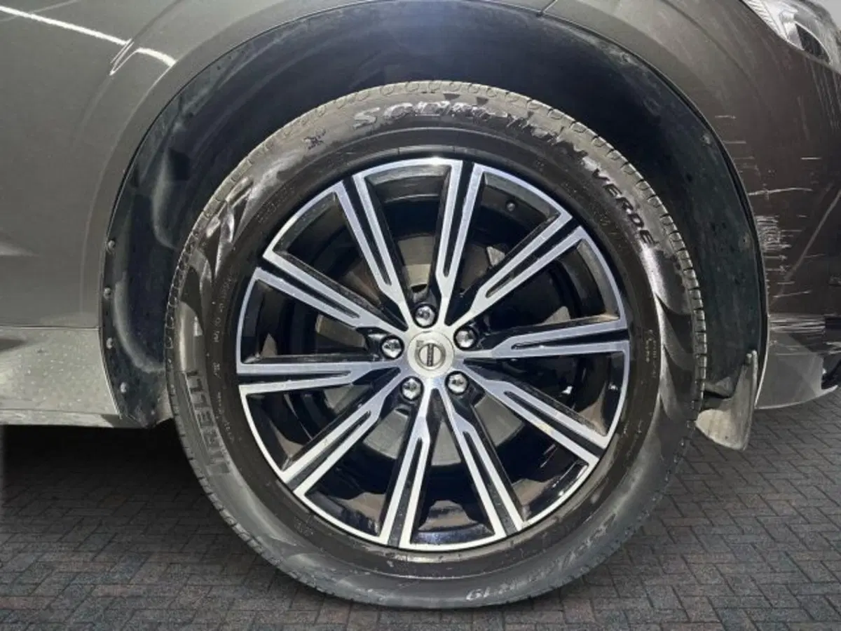 Volvo XC60 usata a Bologna (8)