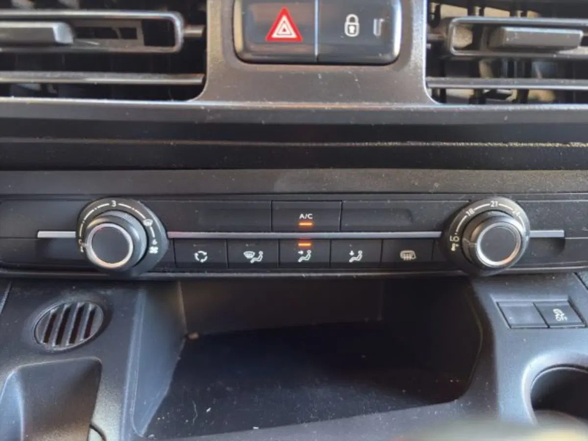 Opel Combo Furgone usata a Perugia (15)