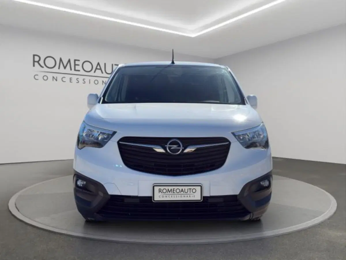 Opel Combo Furgone usata a Perugia (9)