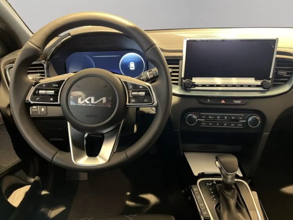 Kia XCeed nuova a Perugia (11)