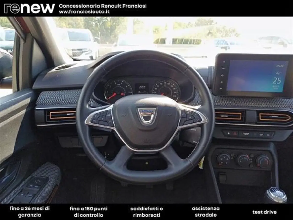 Dacia Sandero Stepway usata a Modena (9)