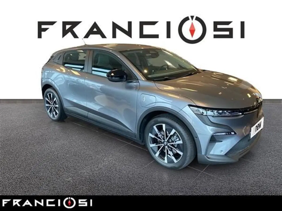 Renault Megane E-Tech Electric usata a Modena (12)