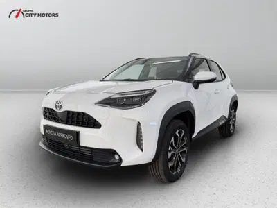 Toyota Yaris Cross 1.5h GR Sport Black Sky fwd 116cv e-cvt nuova a Monza
