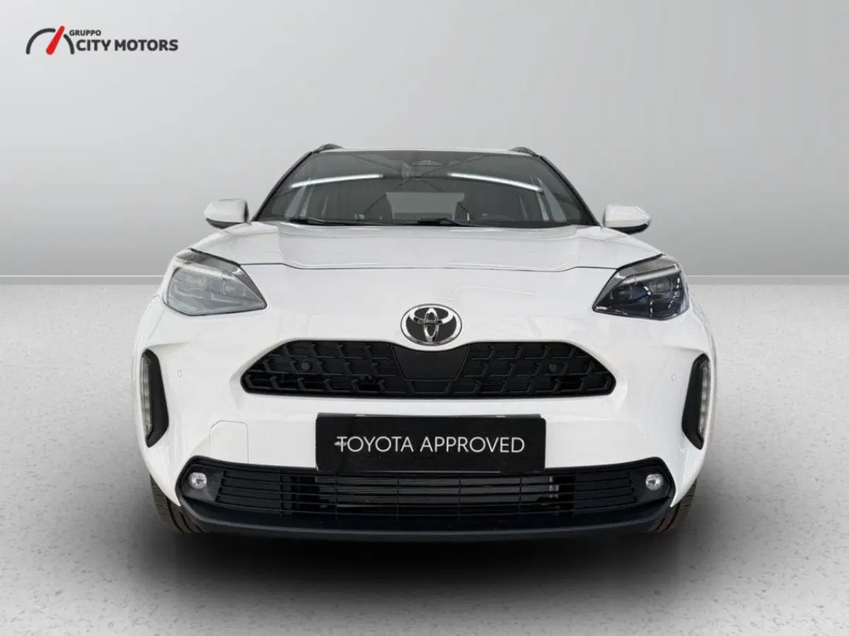Toyota Yaris Cross nuova a Monza e Brianza (2)