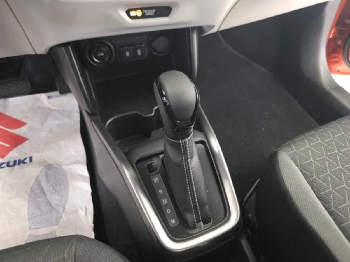 Suzuki Swift nuova a Reggio Emilia (13)