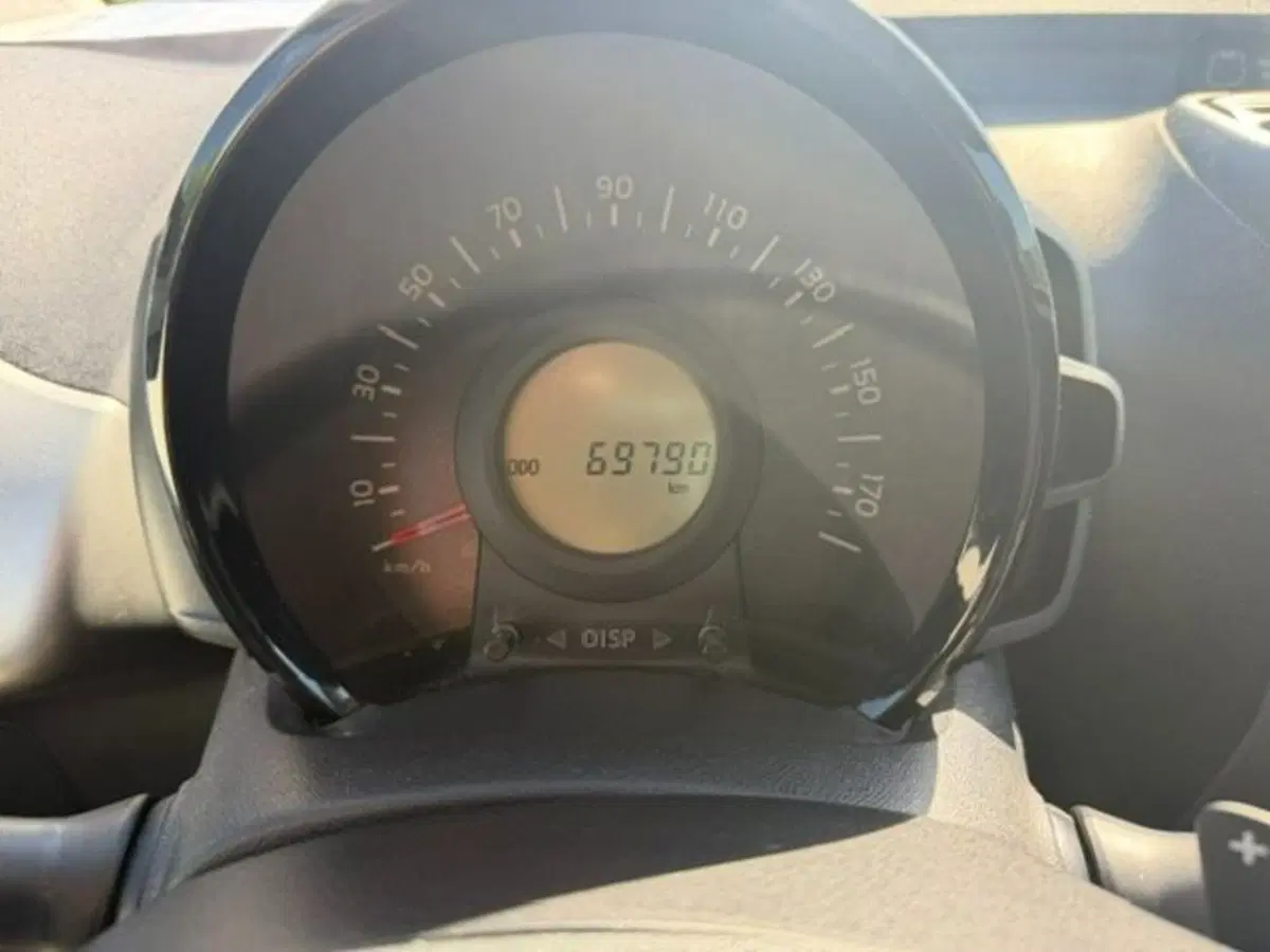 Peugeot 108 usata a Prato (10)