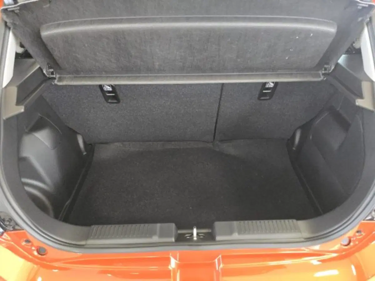 Suzuki Swift nuova a Reggio Emilia (15)
