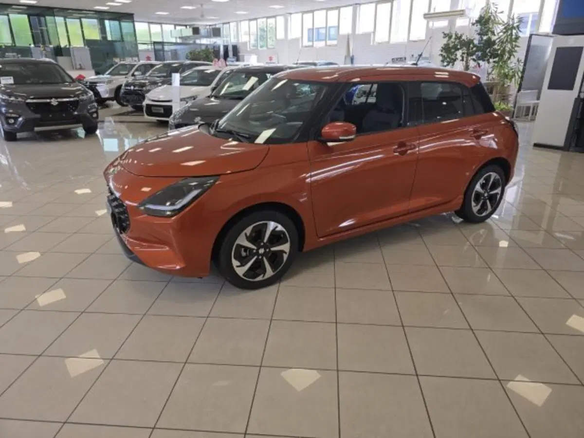 Suzuki Swift nuova a Reggio Emilia (2)