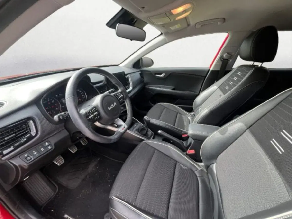 Kia Stonic usata a Udine (10)