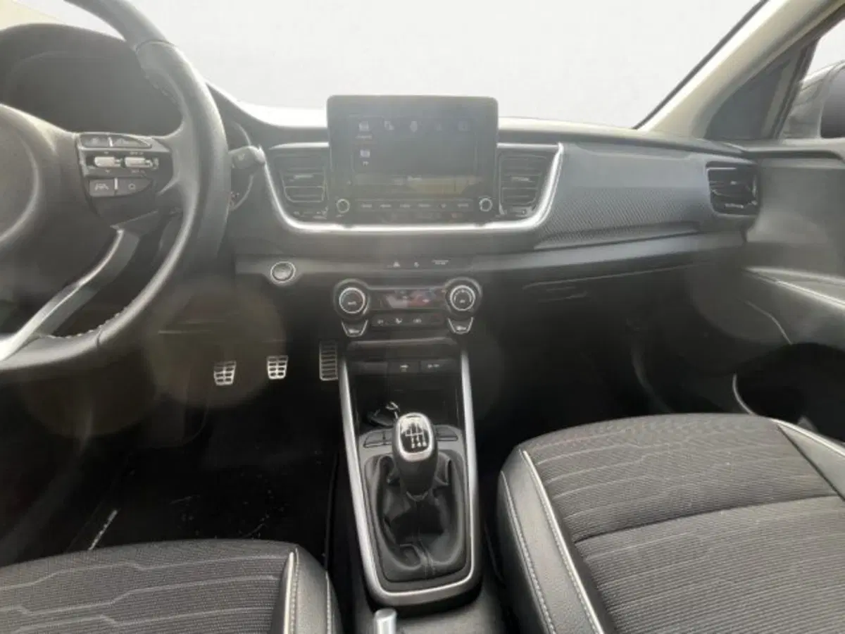 Kia Stonic usata a Udine (14)