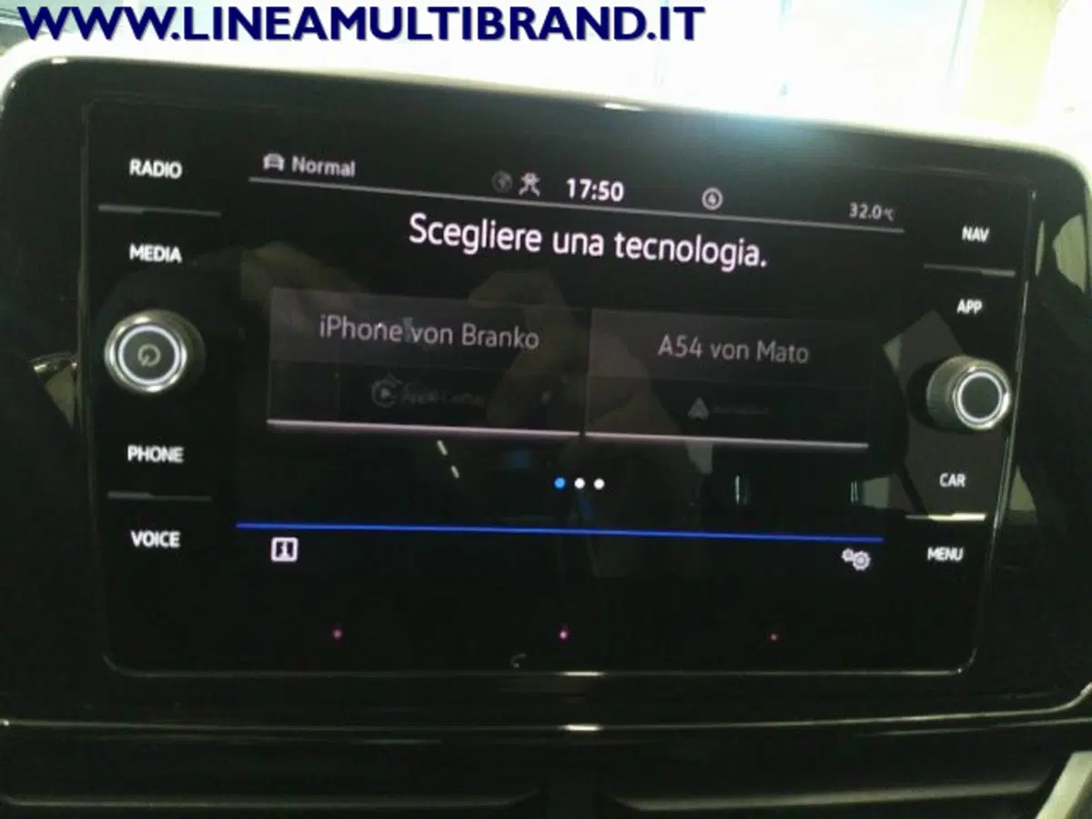 Volkswagen T-Roc usata a Piacenza (17)