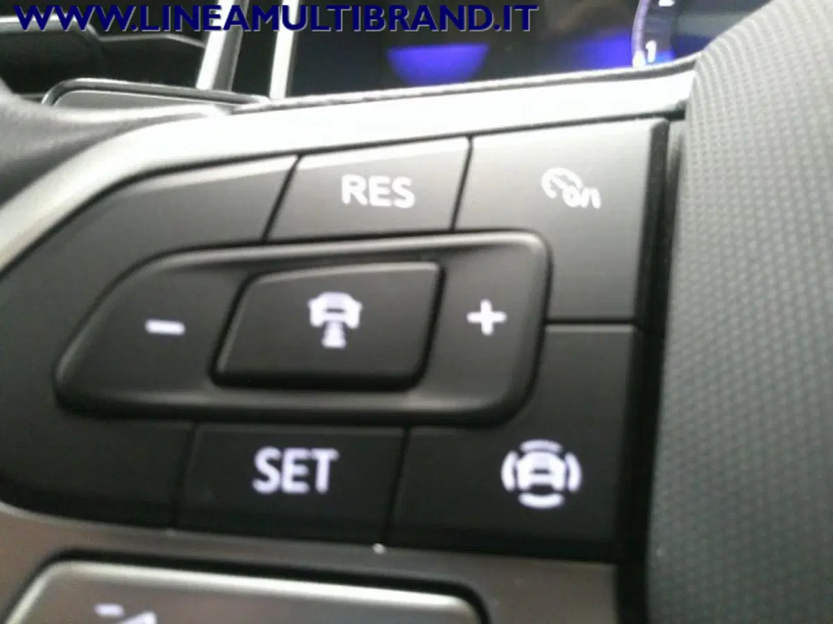 Volkswagen T-Roc usata a Piacenza (20)