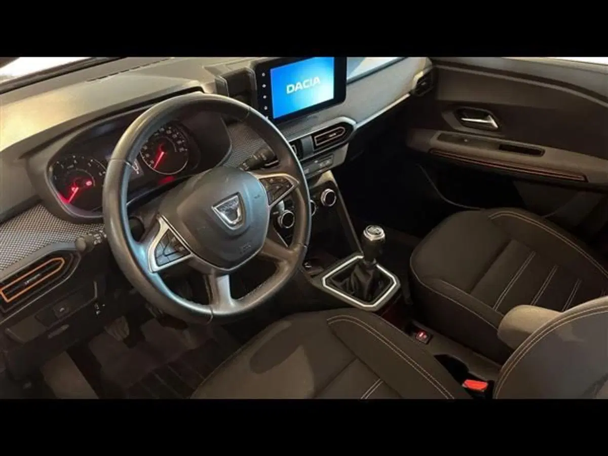 Dacia Sandero usata a Firenze (10)