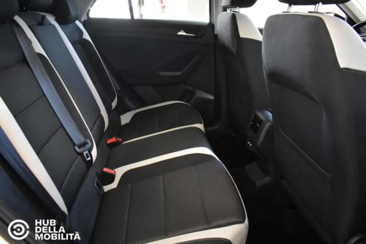 Volkswagen T-Roc usata a Perugia (14)