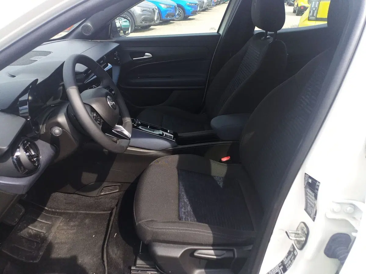 Alfa Romeo Junior usata a Alessandria (11)