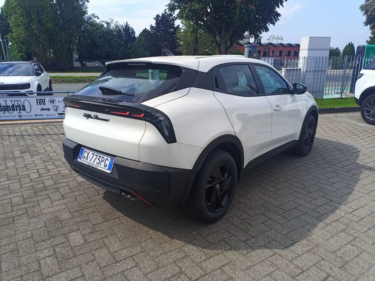 Alfa Romeo Junior usata a Alessandria (5)