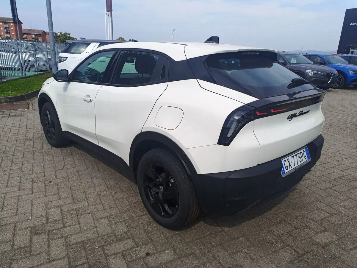 Alfa Romeo Junior usata a Alessandria (8)