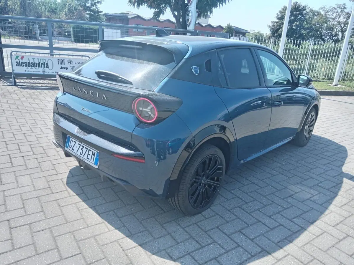 Lancia Ypsilon usata a Alessandria (3)