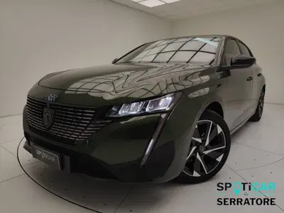 Peugeot 308 1.2 puretech t Allure s&s 130cv del 2023 usata a Erba