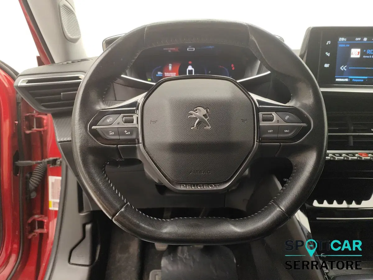 Peugeot 2008 usata a Como (16)
