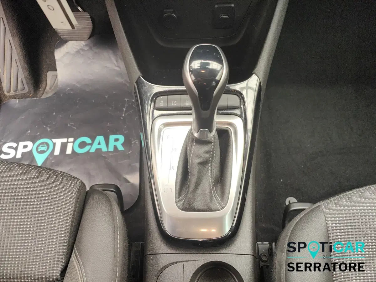 Opel Crossland usata a Como (18)