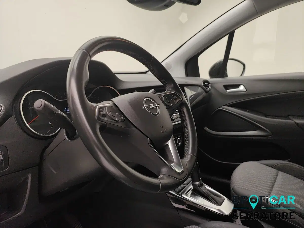 Opel Crossland usata a Como (9)