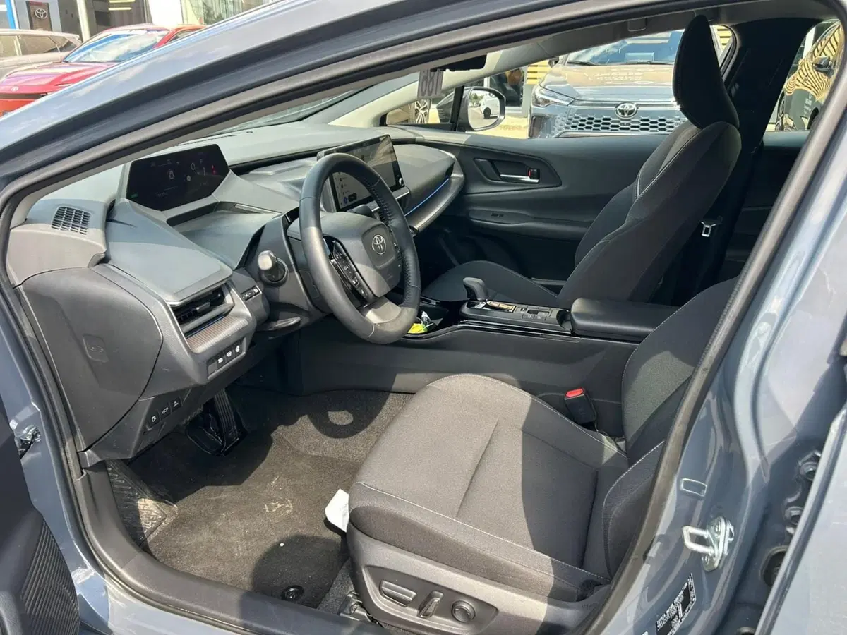 Toyota Prius usata a Piacenza (14)