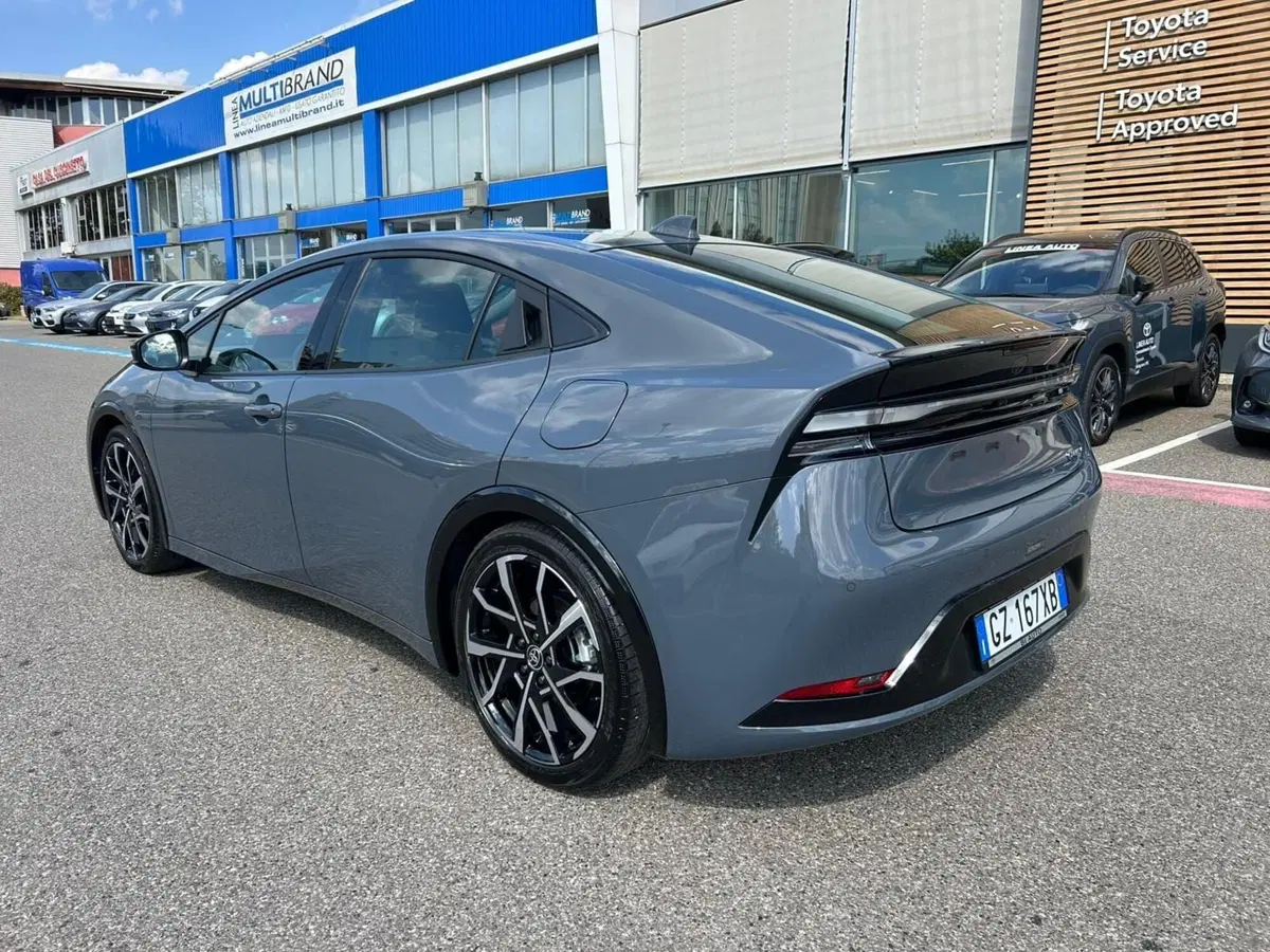 Toyota Prius usata a Piacenza (3)