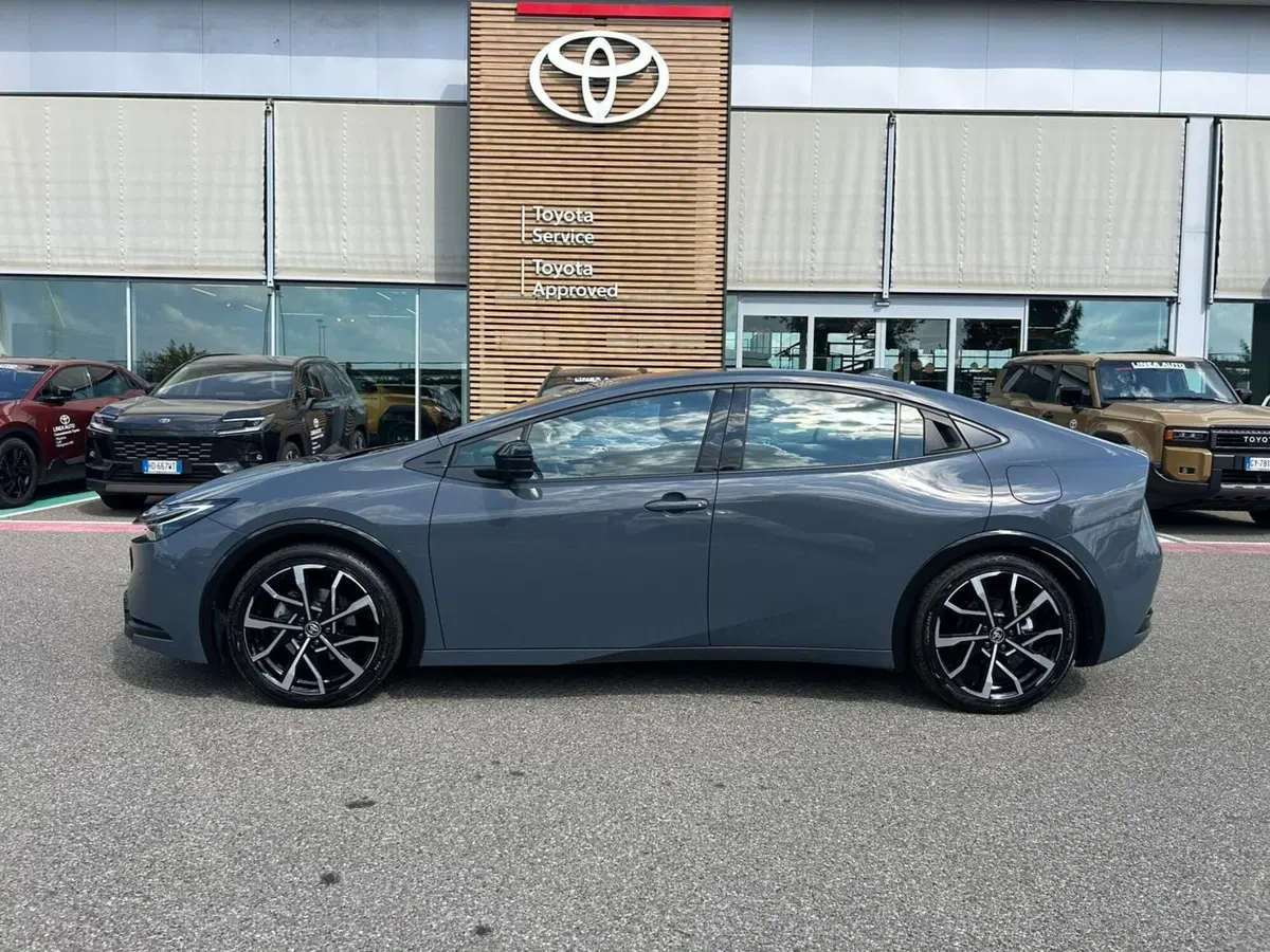 Toyota Prius usata a Piacenza (4)