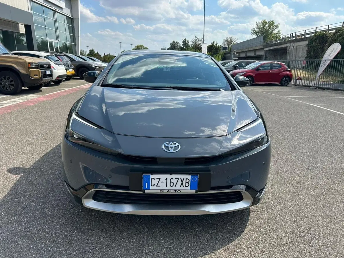 Toyota Prius usata a Piacenza (8)