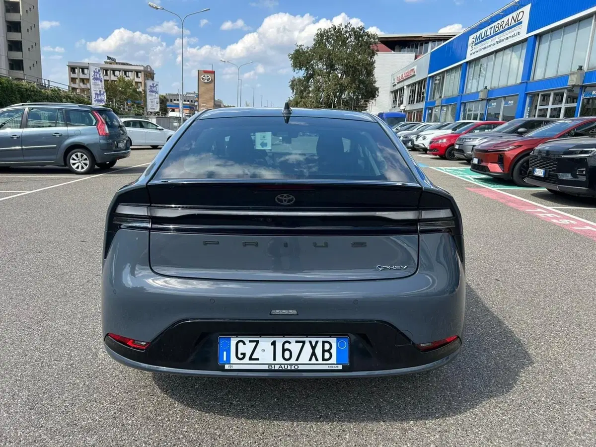 Toyota Prius usata a Piacenza (9)