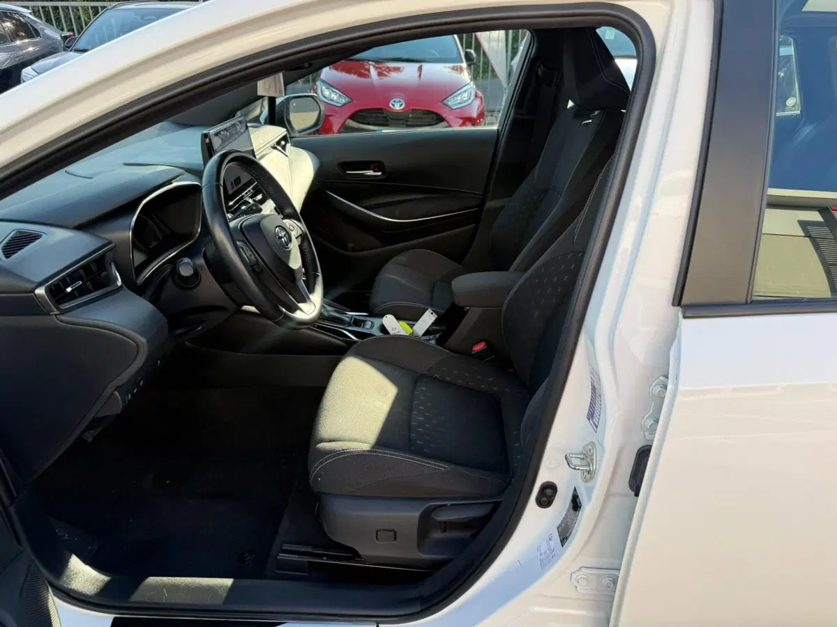 Toyota Corolla Touring Sports usata a Piacenza (10)