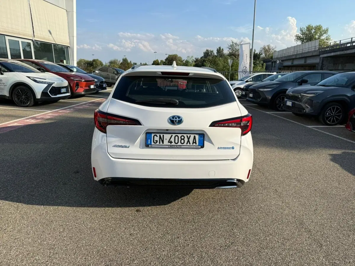 Toyota Corolla Touring Sports usata a Piacenza (3)